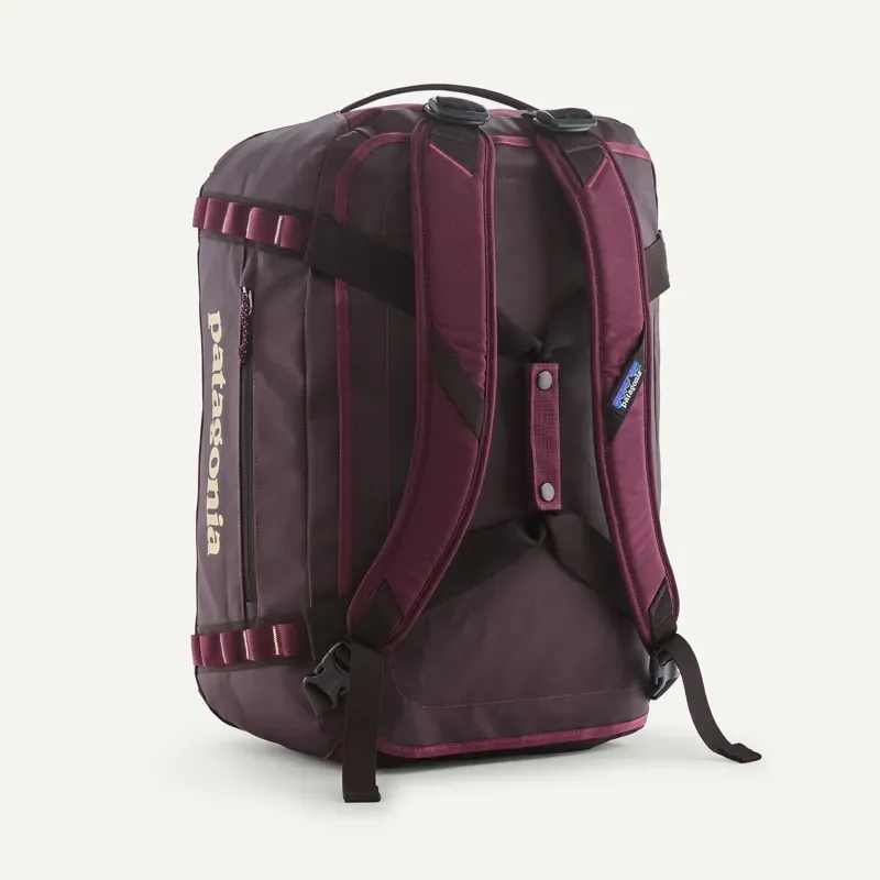 Patagonia Black Hole 40L Duffel in Berry Fig-4