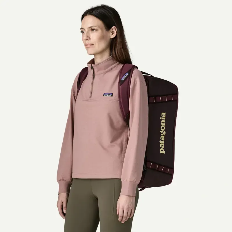 Patagonia Black Hole 40L Duffel in Berry Fig-2