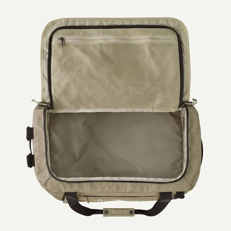 Patagonia Black Hole 40l Duffel Bag in Weathered Stone-1