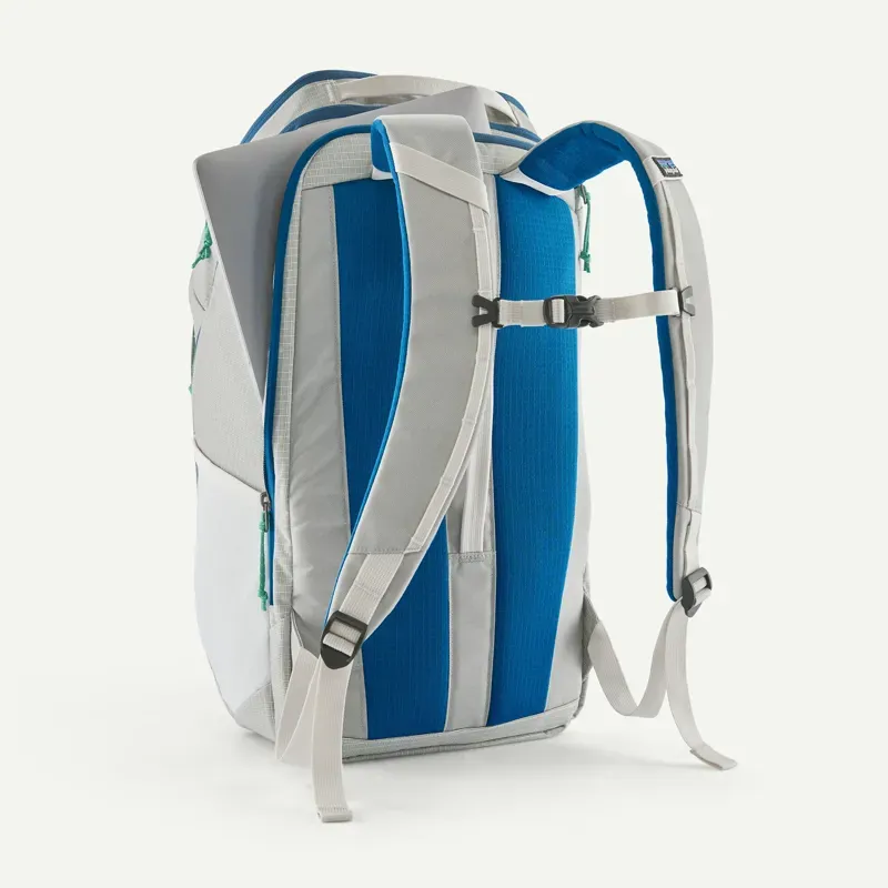 Patagonia Black Hole 32l Pack in Birch White-2