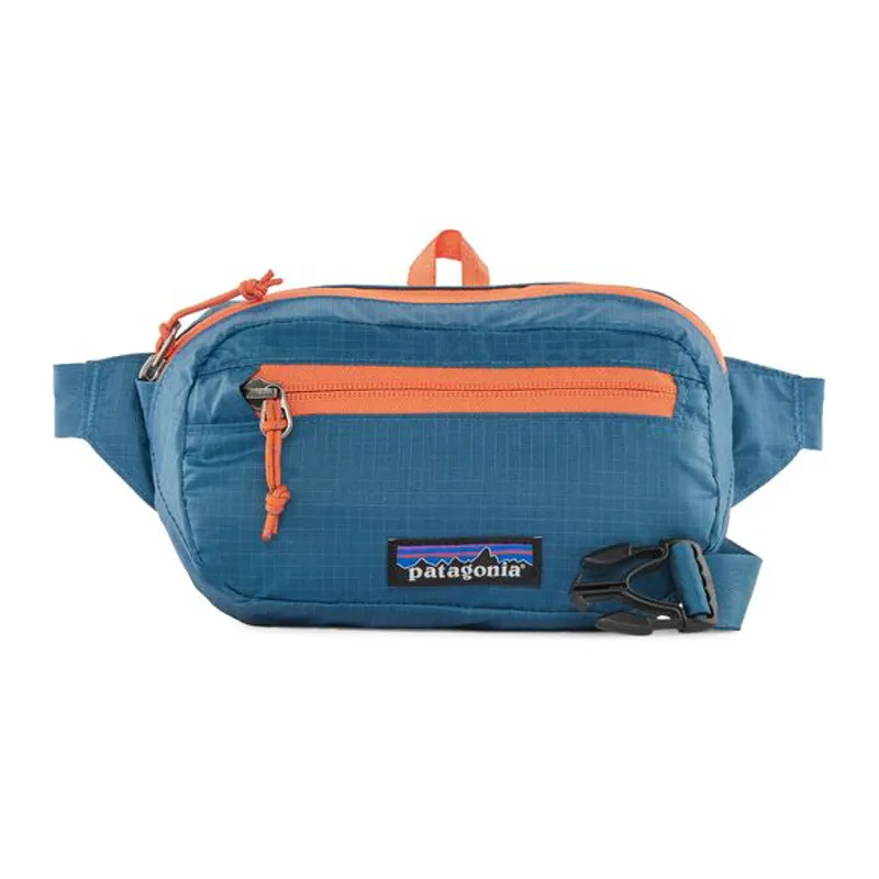 Patagonia Ultralight Black Hole 1l Mini Hip Pack in Wavy Blue