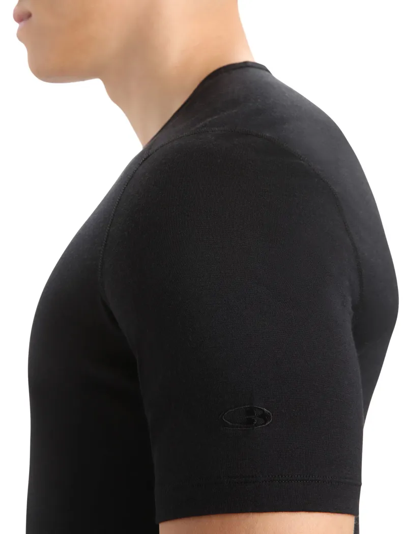 Men's Merino 200 Oasis Short Sleeve Crewe Thermal Top in Black-4