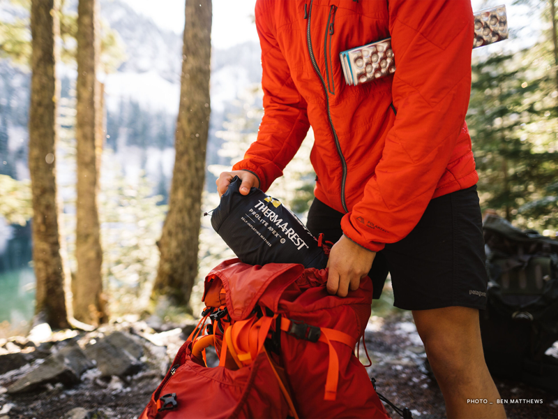 Therm-A-Rest ProLite Apex Regular Wide Sleeping Pad in Heat Wave-4