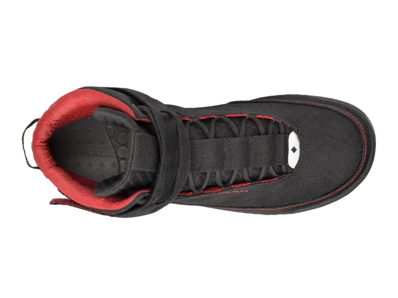 Astral Hiyak in Black-2