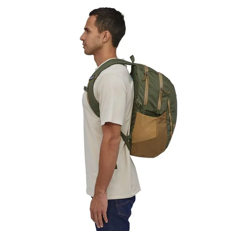 Patagonia Refugio 28L Pack in Green-4