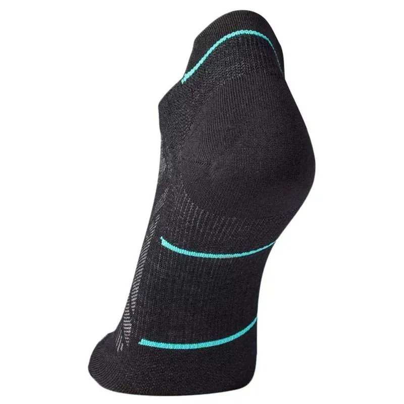 Women's Run Zero Cushion Low Ankle Socks in Black-2