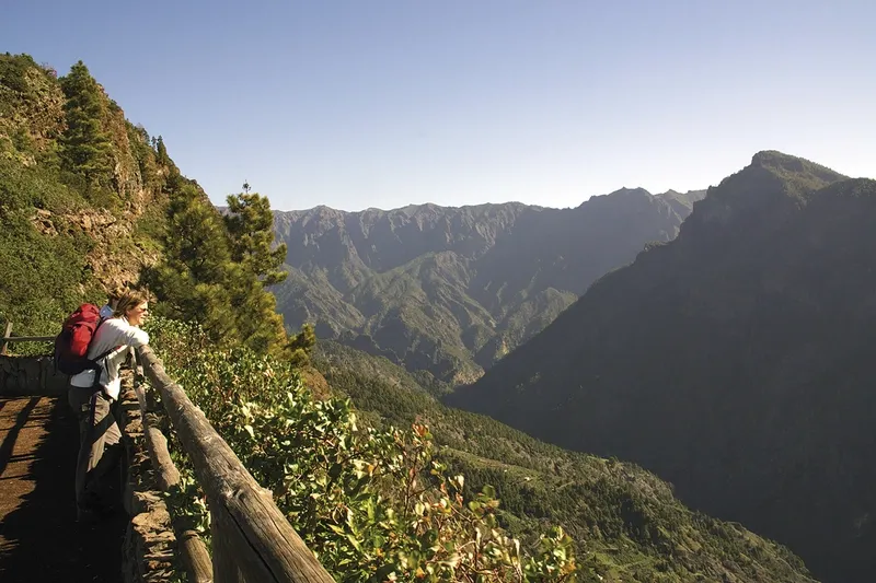 Walking on La Palma - The world's steepest island-8
