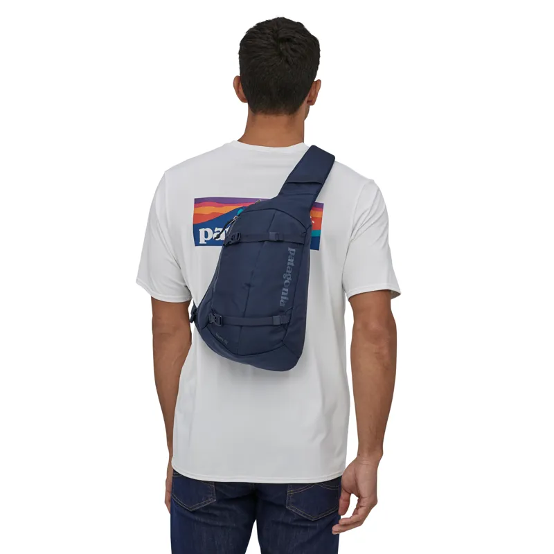 Patagonia 8L Atom Sling in Blue-2
